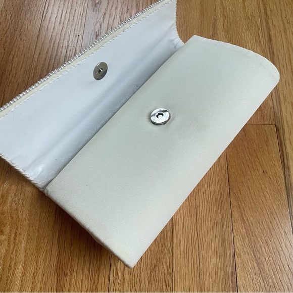 Vintage Bridal Clutch Handbag Ivory Beaded Rhinestone Something Old Purse - Picture 8 of 9